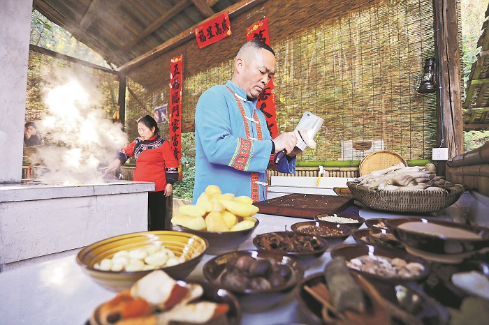 一只羊脚“踢”出致富人生