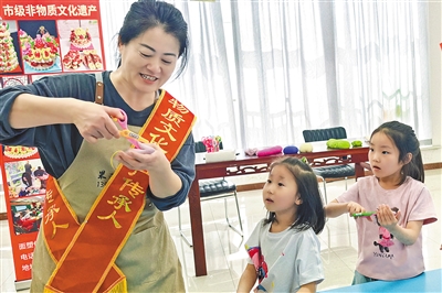 一捏一塑总关情