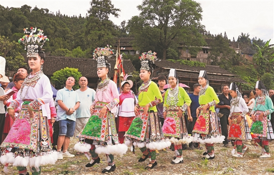 多彩活动欢度“六月六”