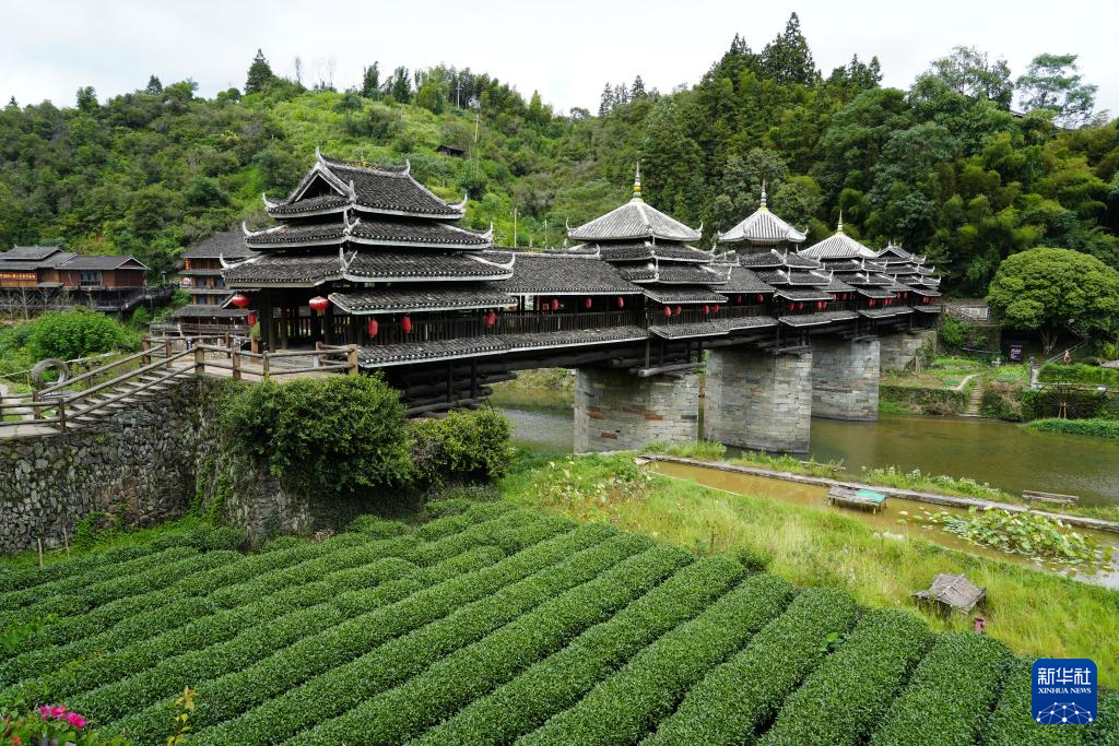 广西三江:风雨桥上遇非遗