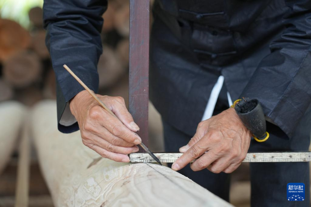 广西三江:风雨桥上遇非遗