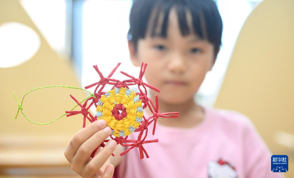 海口:在非遗学堂感受文化魅力