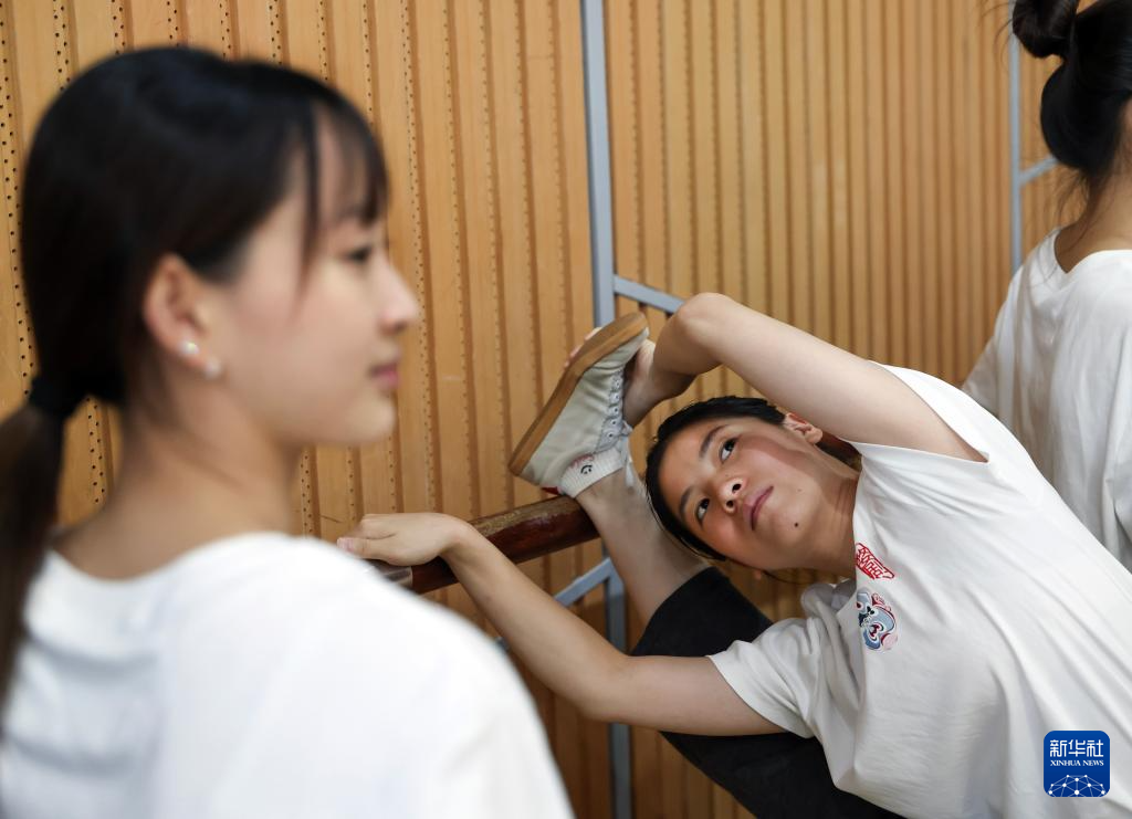 又有新声说婺州