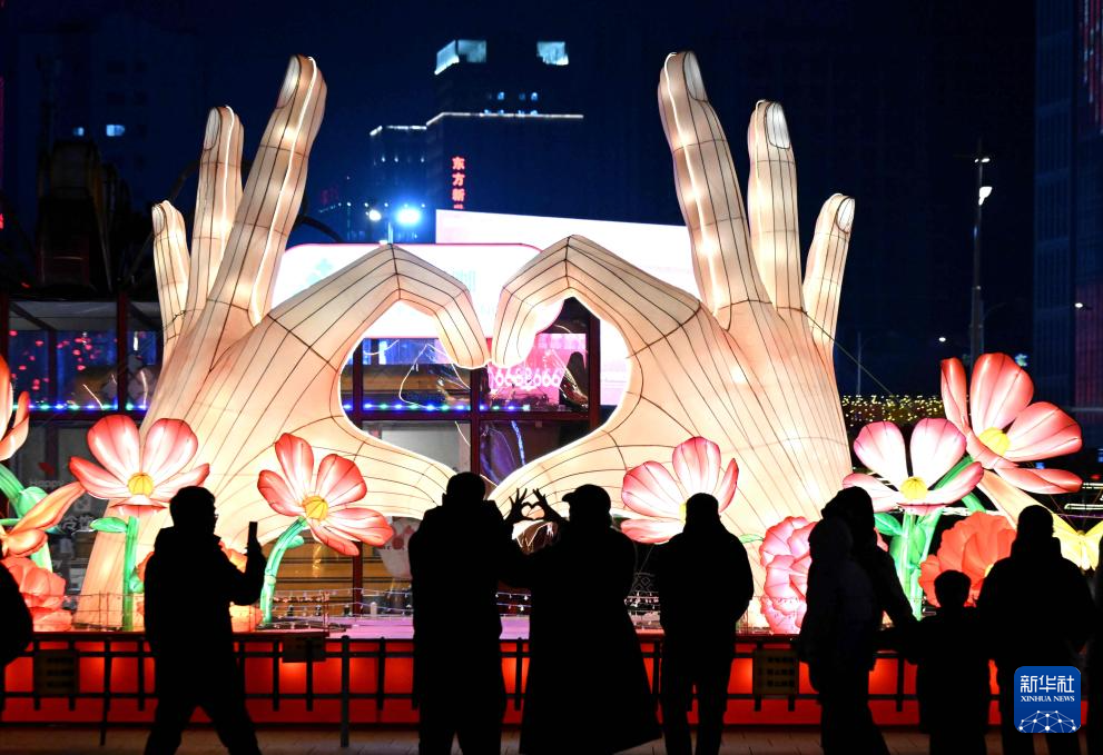 张灯结彩迎新春